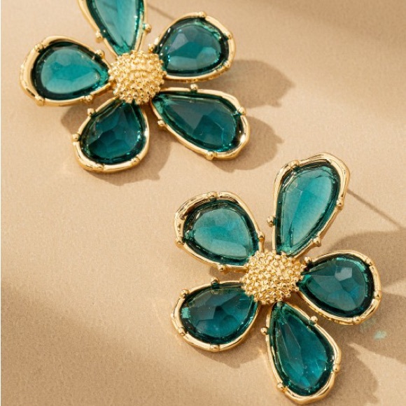 Ocean Blue Petal Crystal Earrings - Picture 3 of 4